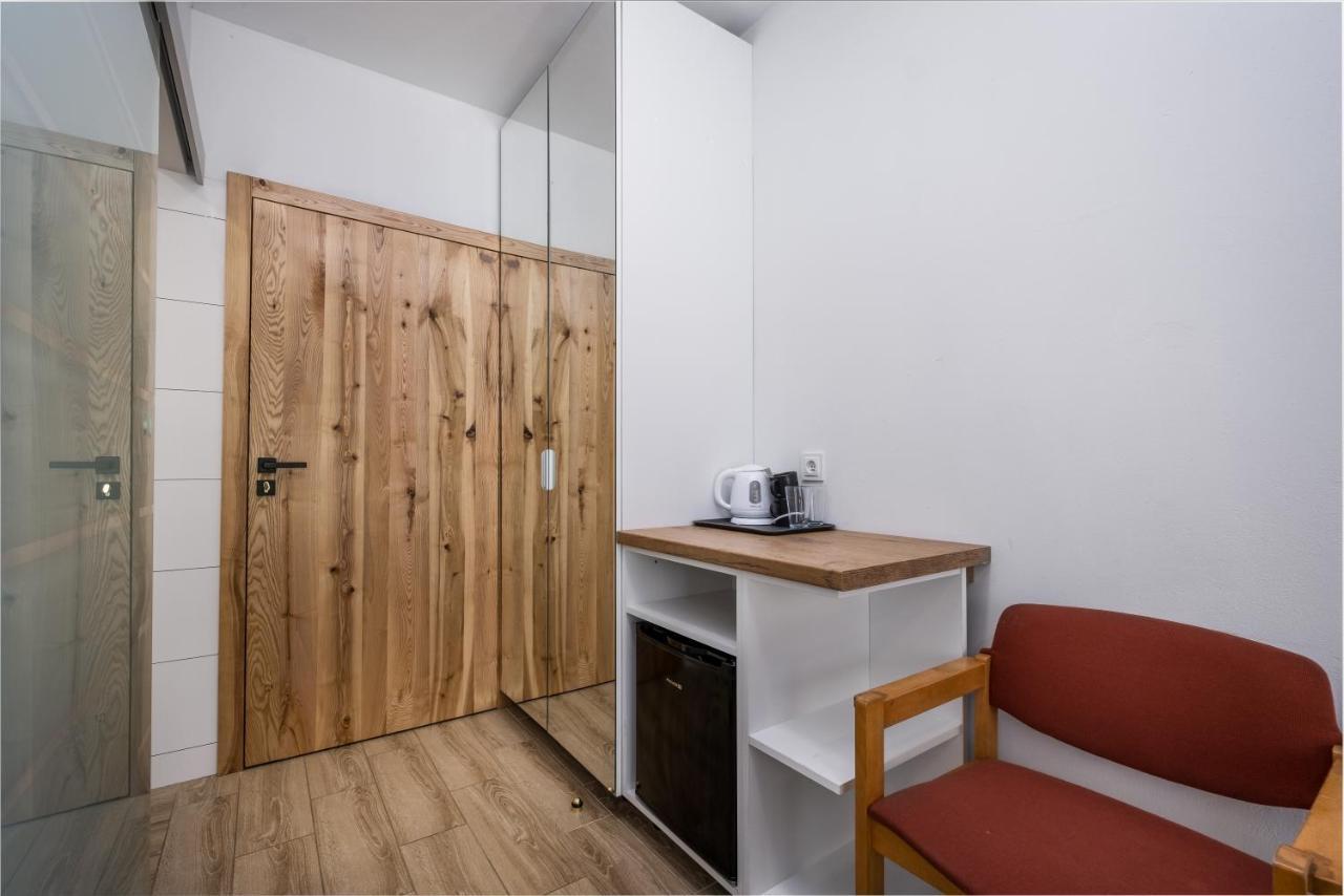 Forrest Jantar Bed & Breakfast Dış mekan fotoğraf